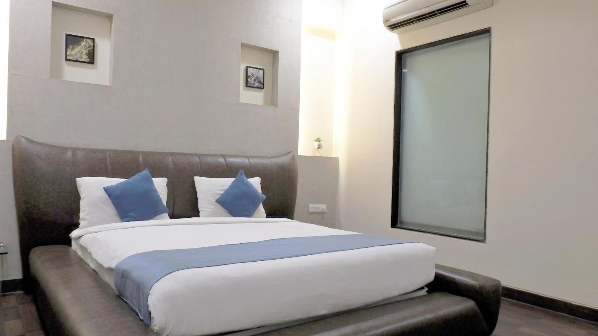 Hotel Sai Miracle Sirdi Kültér fotó