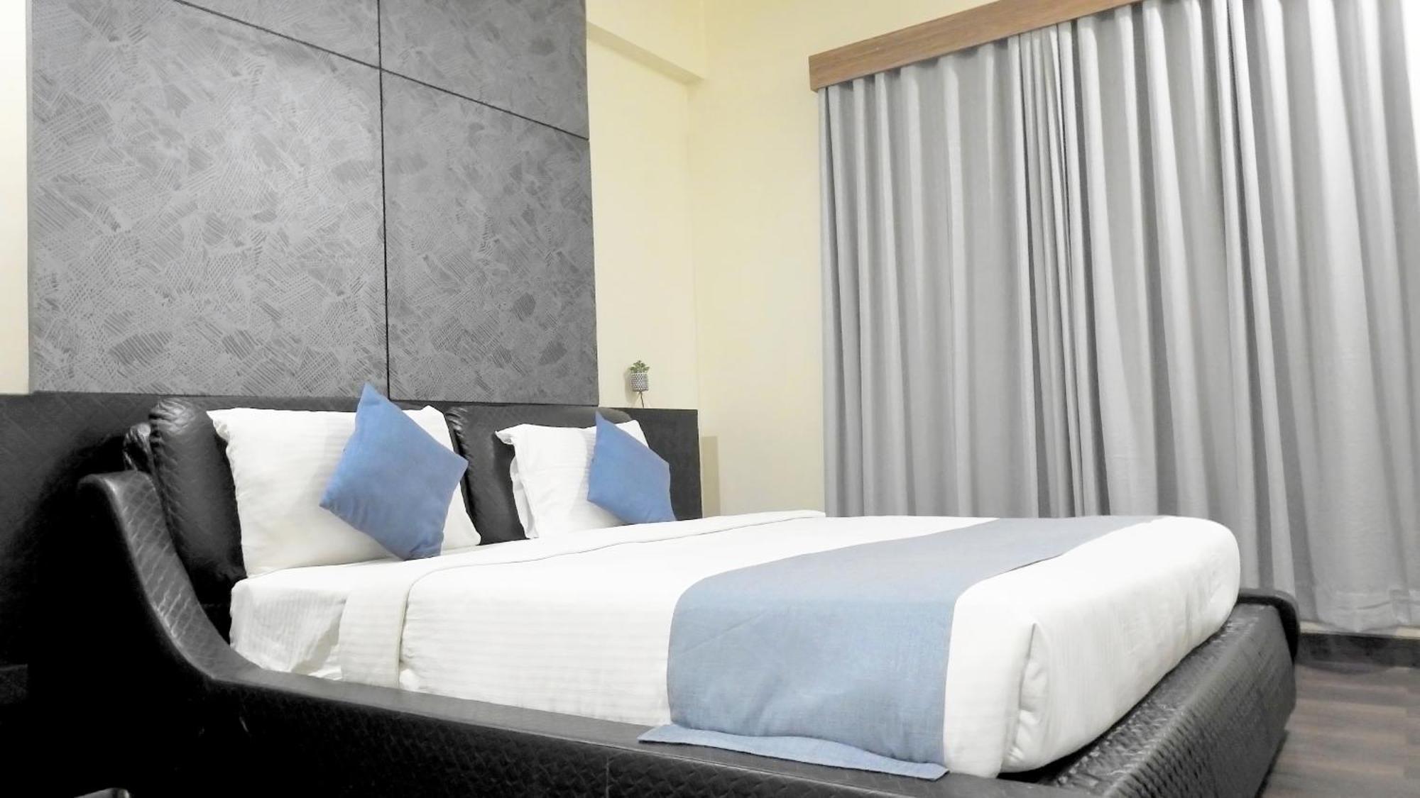 Hotel Sai Miracle Sirdi Kültér fotó