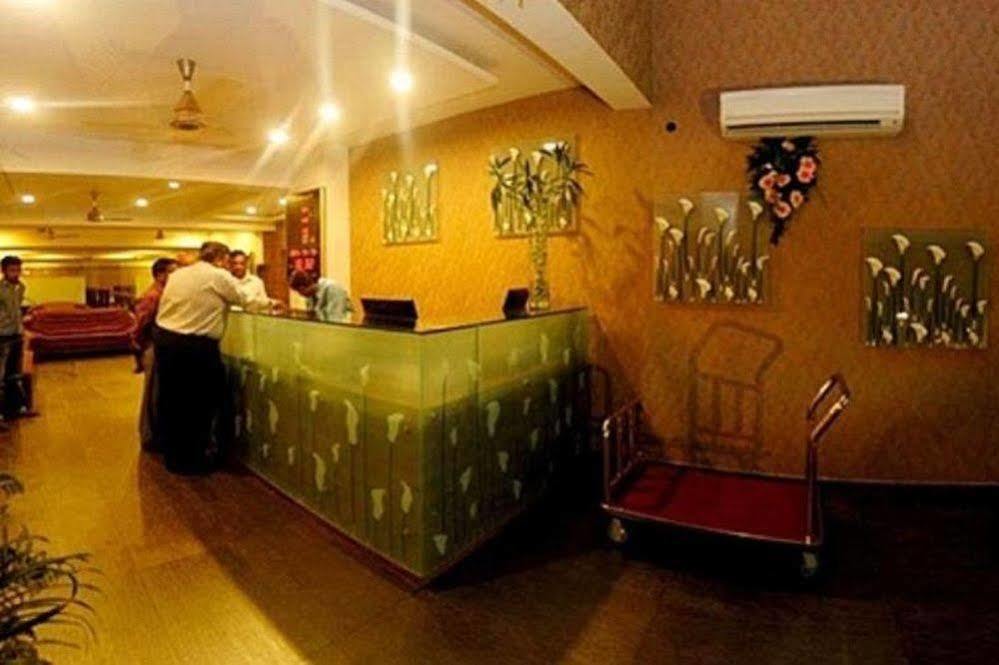 Hotel Sai Miracle Sirdi Kültér fotó